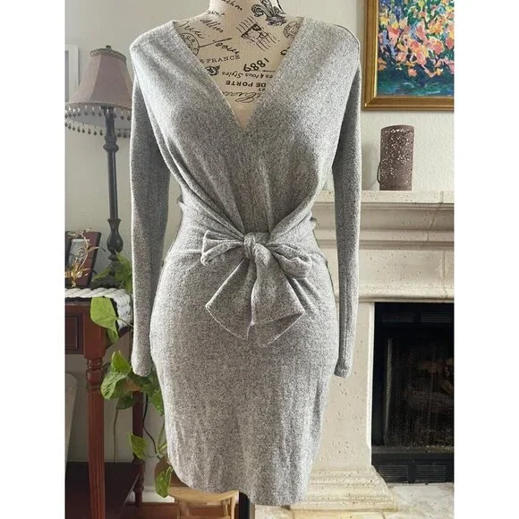 Free People Women's Mini Dress Size XS Gray Long Sleeve Tie Front Fitted - Picture 1 of 9